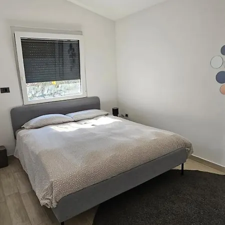 Semesterbostad Casa Eros Črni Kal